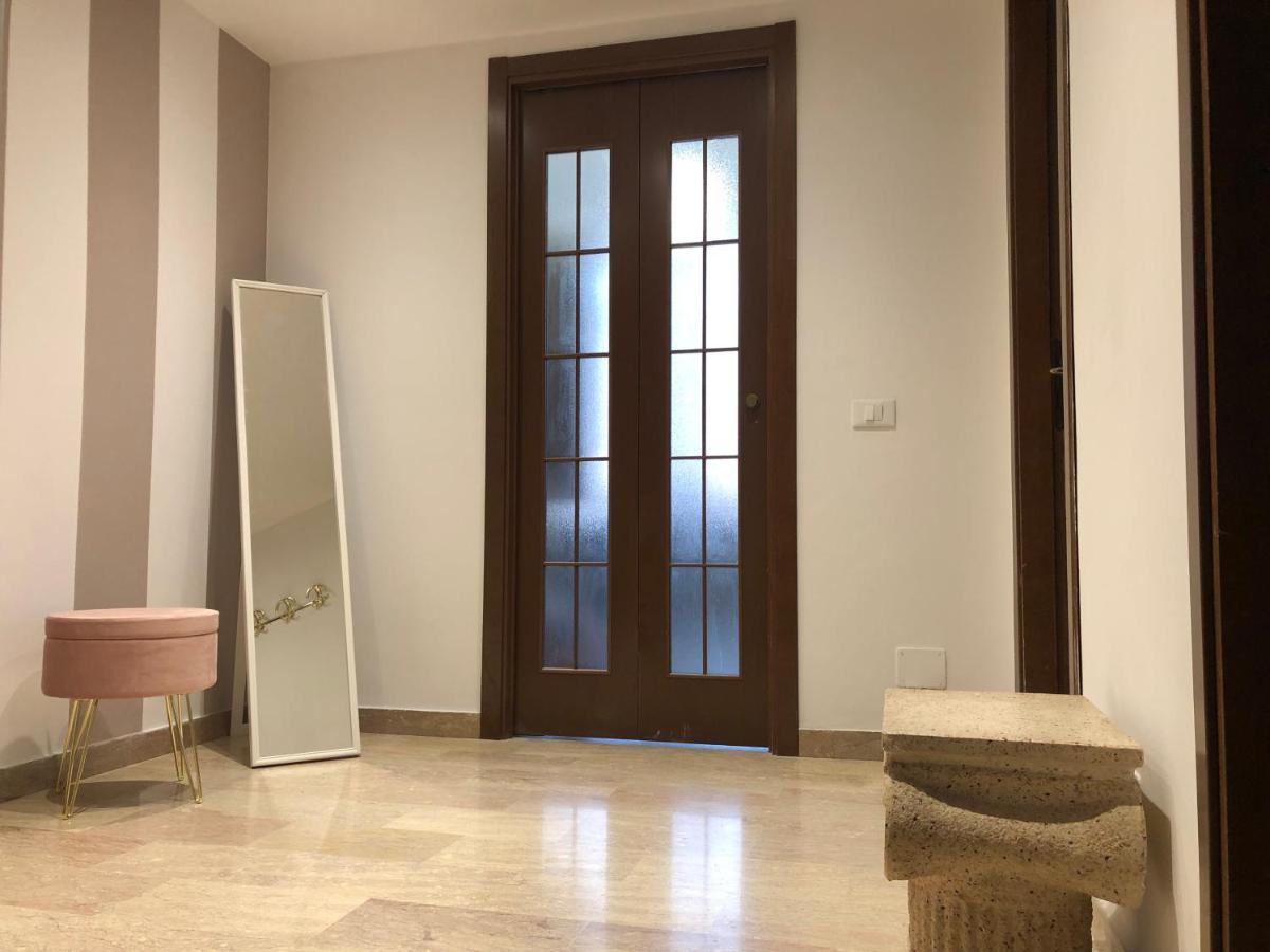 Ferienwohnung Ampio Bilocale A Milano Exterior foto